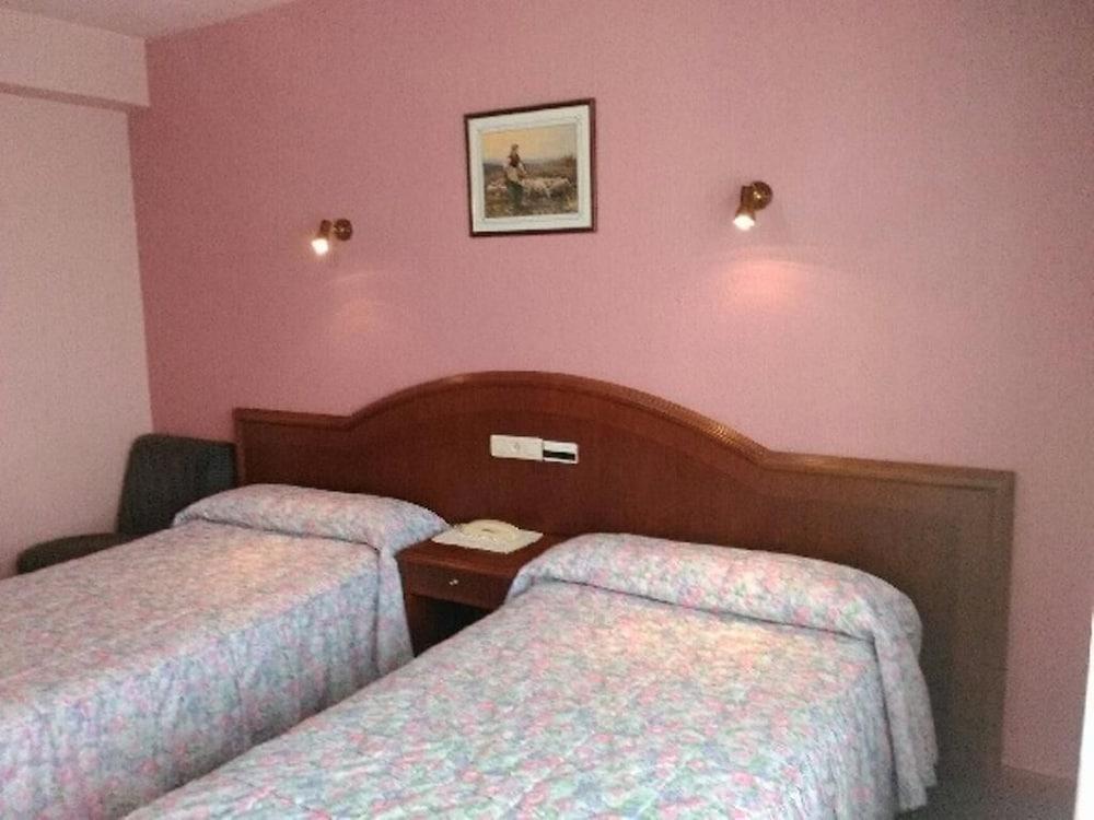 Hotel Internacional Porrino Luaran gambar